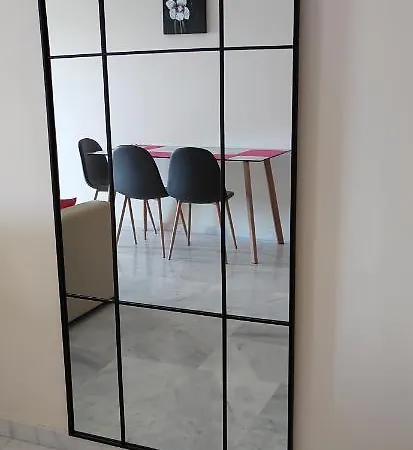 Park Apartment *
